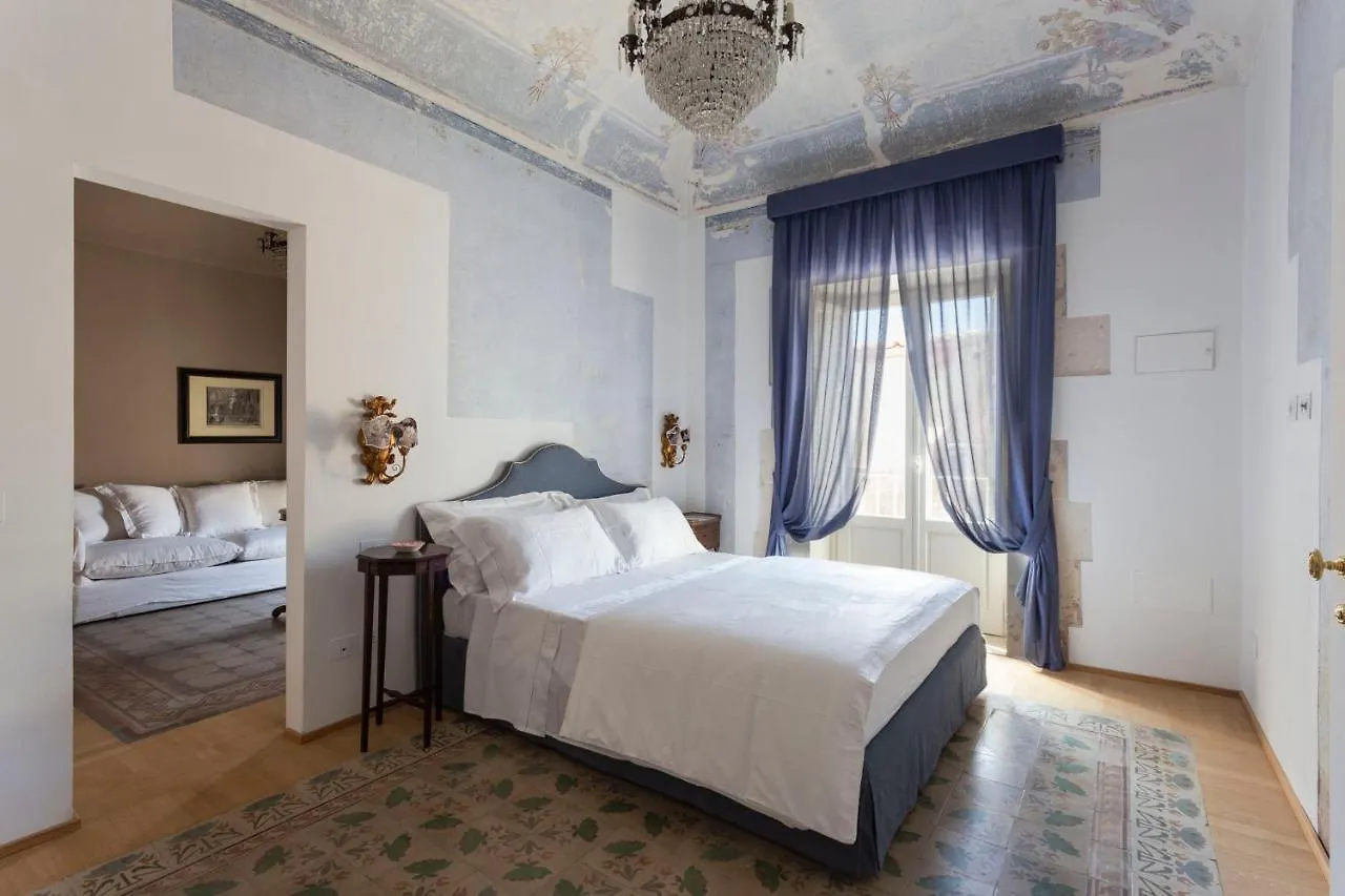 La Maison Syracuse Bed & Breakfast